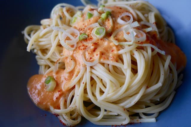 Spaghetti mit Paprika-Käse-Sahne - Elisabeth Fischer kocht